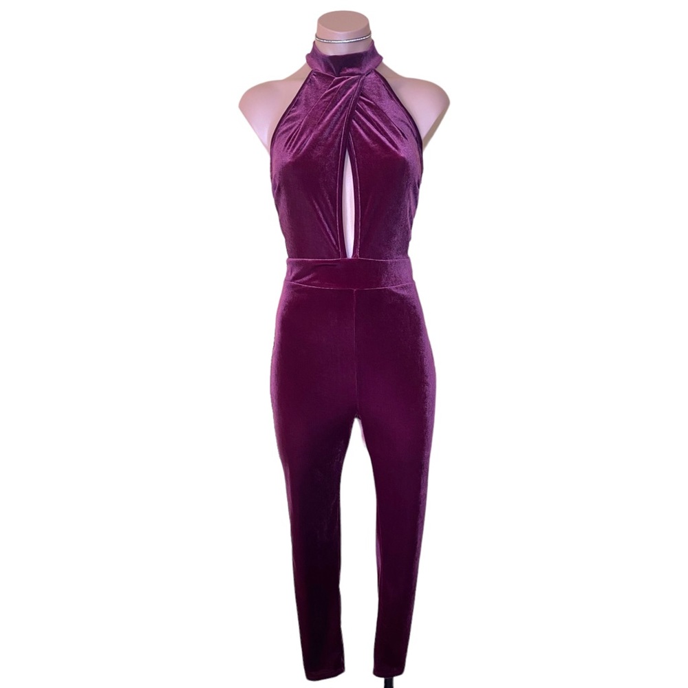 Charlotte Russe Velvet Halter Top Jumpsuit | Women’s Size S